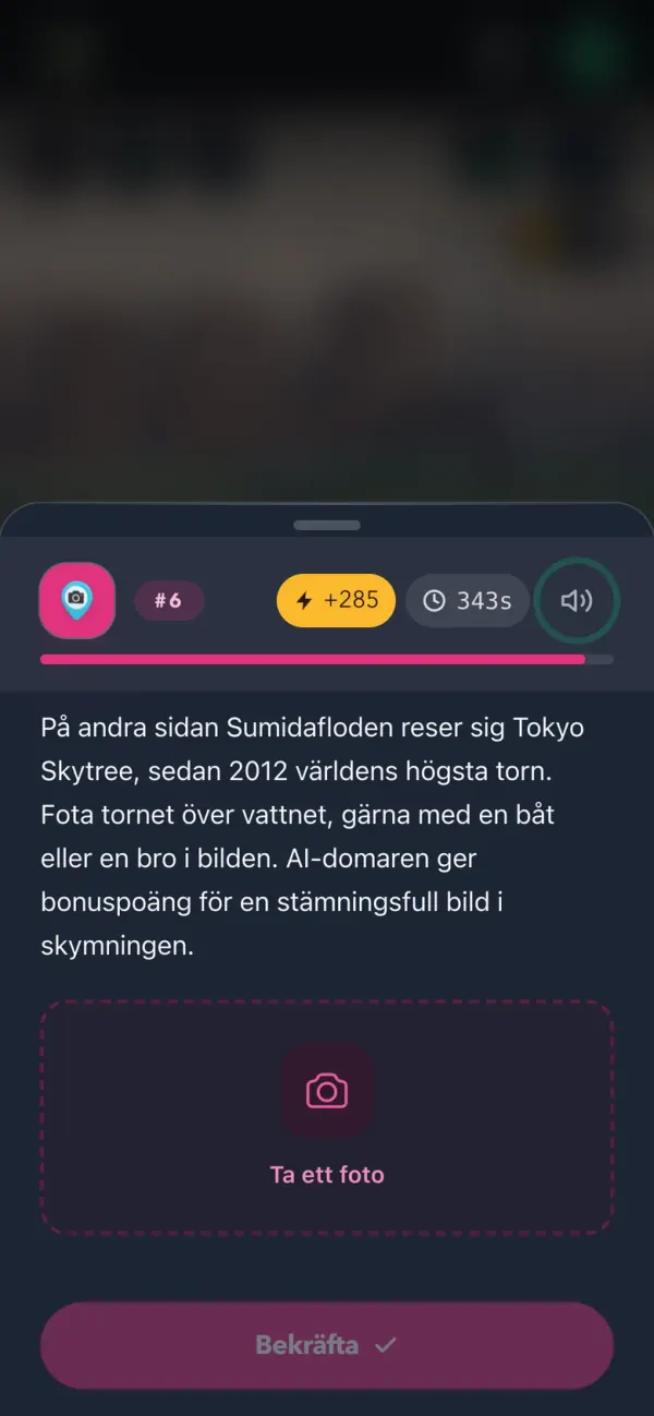 Skytree över floden